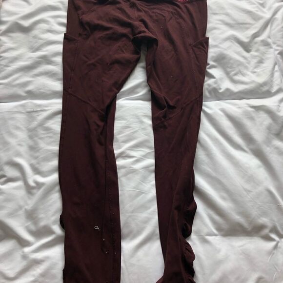 Lulu Lemon Wunder Under leggings - Picture 2 of 4